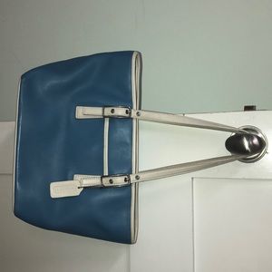 Coach legacy west market purse